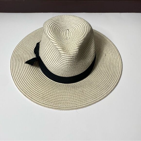 Broner Ladies Yacht Club Big Brim Fedora One Size Cream & Black - Picture 6 of 13
